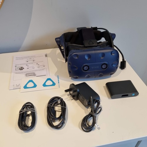 Boxed htc vive pro - pro, headset