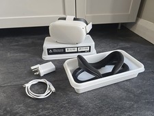 Meta Oculus Quest VR Headset