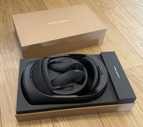 Meta quest pro headset - meta, vr