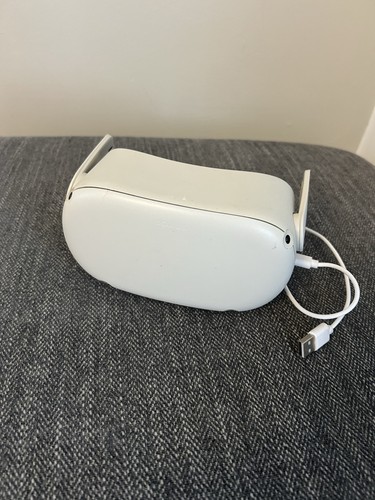 Oculus meta quest headset - meta, 2